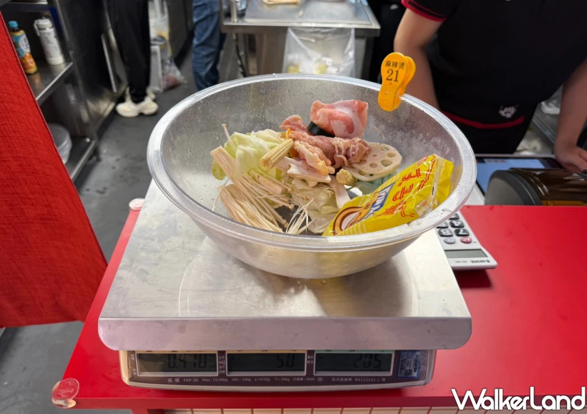 海底撈新品牌「圈粉舖子」開了！自助麻辣燙50元開吃，信義區美食加一。